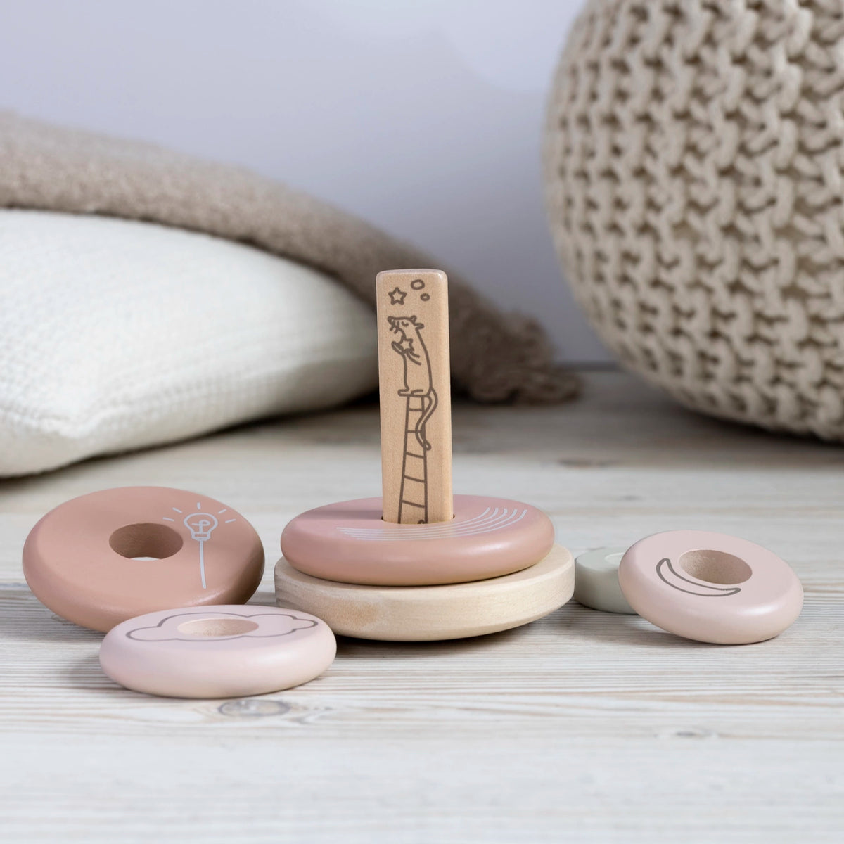 Micki Stapelleksak Rosa (6 delar)
